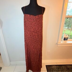 Elegant Red Patterned Women's Dress